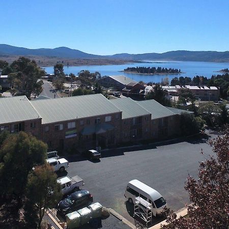 Acacia Snowy Motel Jindabyne Bagian luar foto