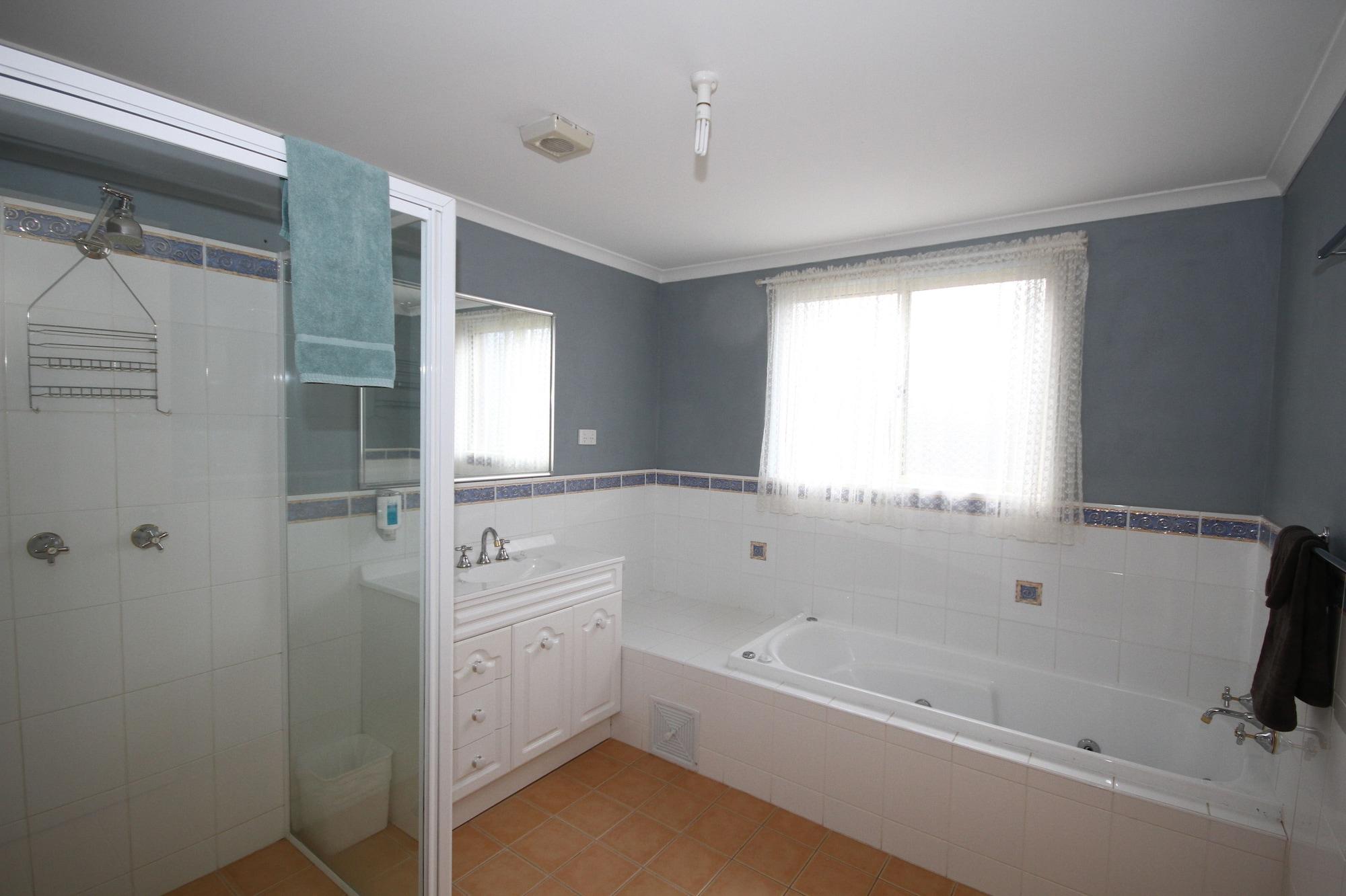 Acacia Snowy Motel Jindabyne Bagian luar foto